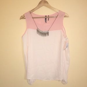 Beautiful open shoulder blouse perfect for Spring